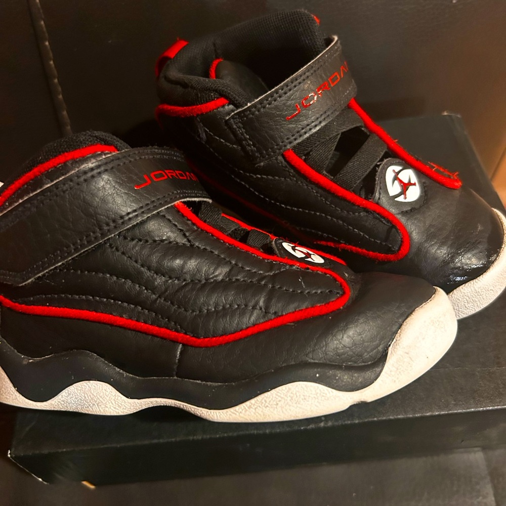 Noke Air Jordan Stand Strong (Toddler)